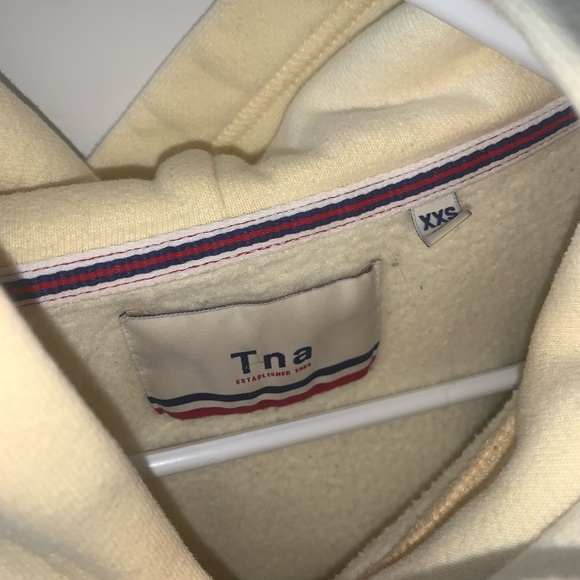 TNA airy fleece perfect hoodie - Picture 4 of 4